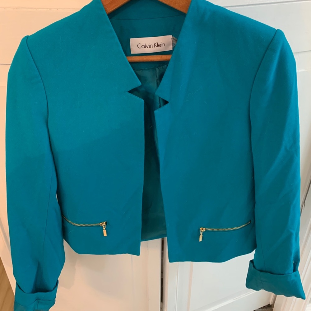 Calvin Klein Turquoise cropped blazer